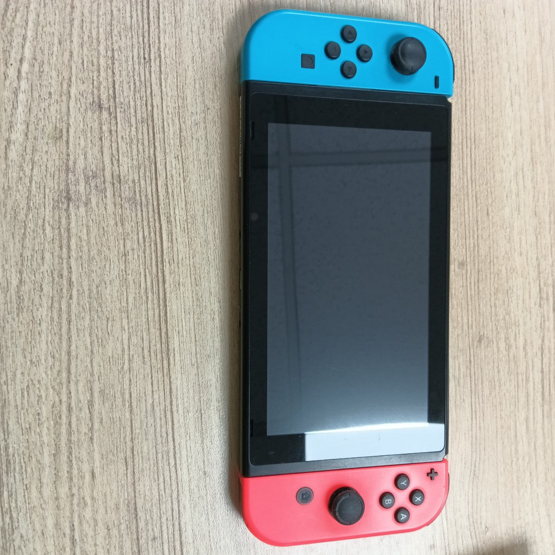 CONSOLA DE VIDEOJUEGO NINTENDO SWITCH 1.1 32 GB (SEMINUEVO)