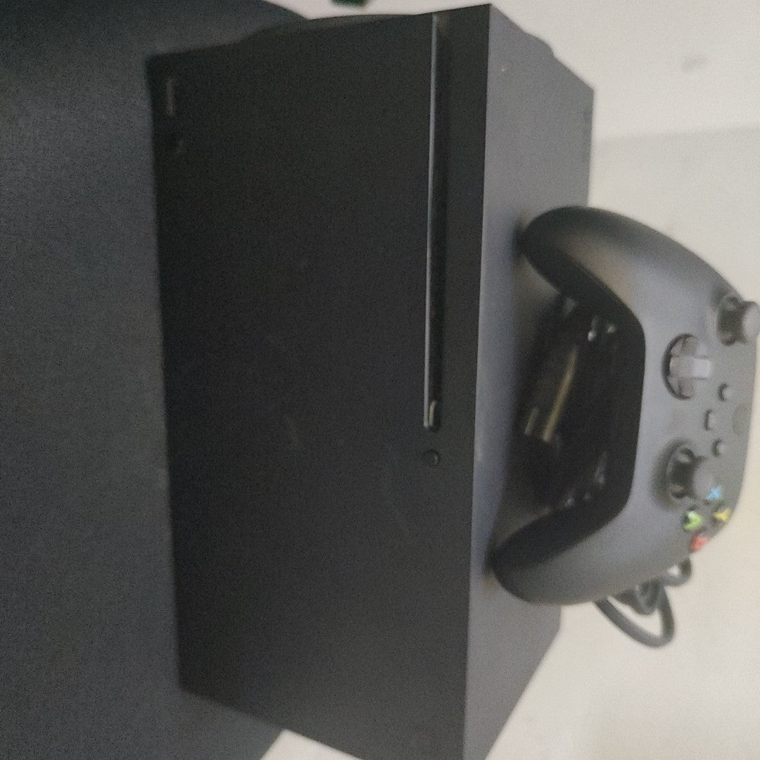 CONSOLA DE VIDEOJUEGO MICROSOFT XBOX SERIES X 1 TB SSD (SEMINUEVO)