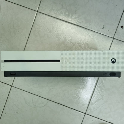 CONSOLA DE VIDEOJUEGO MICROSOFT XBOX ONE S 1 TB (SEMINUEVO)