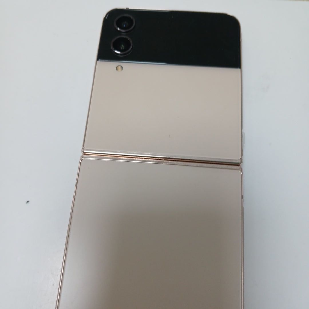 CELULAR SAMSUNG GALAXY Z FLIP4 SM-F721B 256 GB 8 GB RAM (SEMINUEVO)