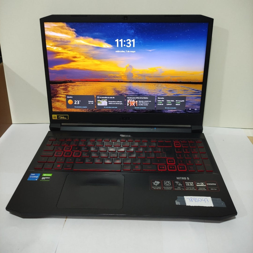 LAPTOP ACER NITRO 5 AN515-57-512P (2022) 512 GB SSD 8 GB RAM (SEMINUEVO)