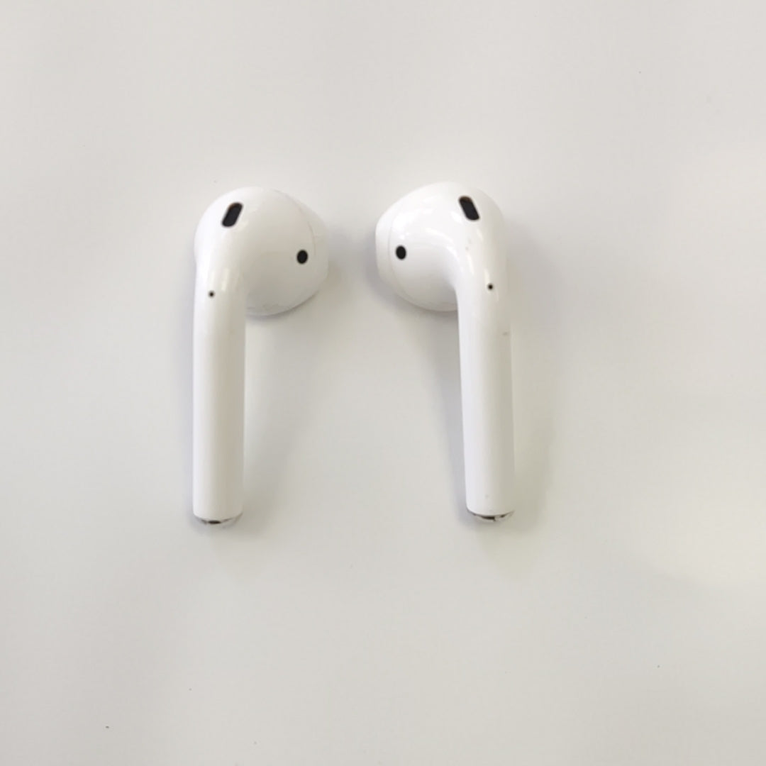 AUDIFONOS APPLE AIR PODS 2 A2031/A2032 INALAMBRICO IN EAR (SEMINUEVO)