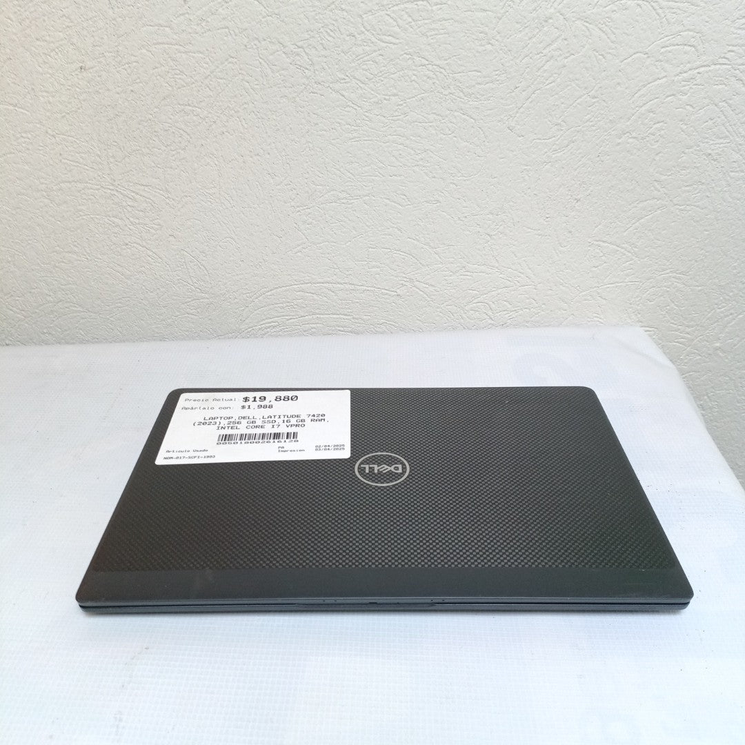 LAPTOP DELL LATITUDE 7420 (2023) 256 GB SSD 16 GB RAM (SEMINUEVO)
