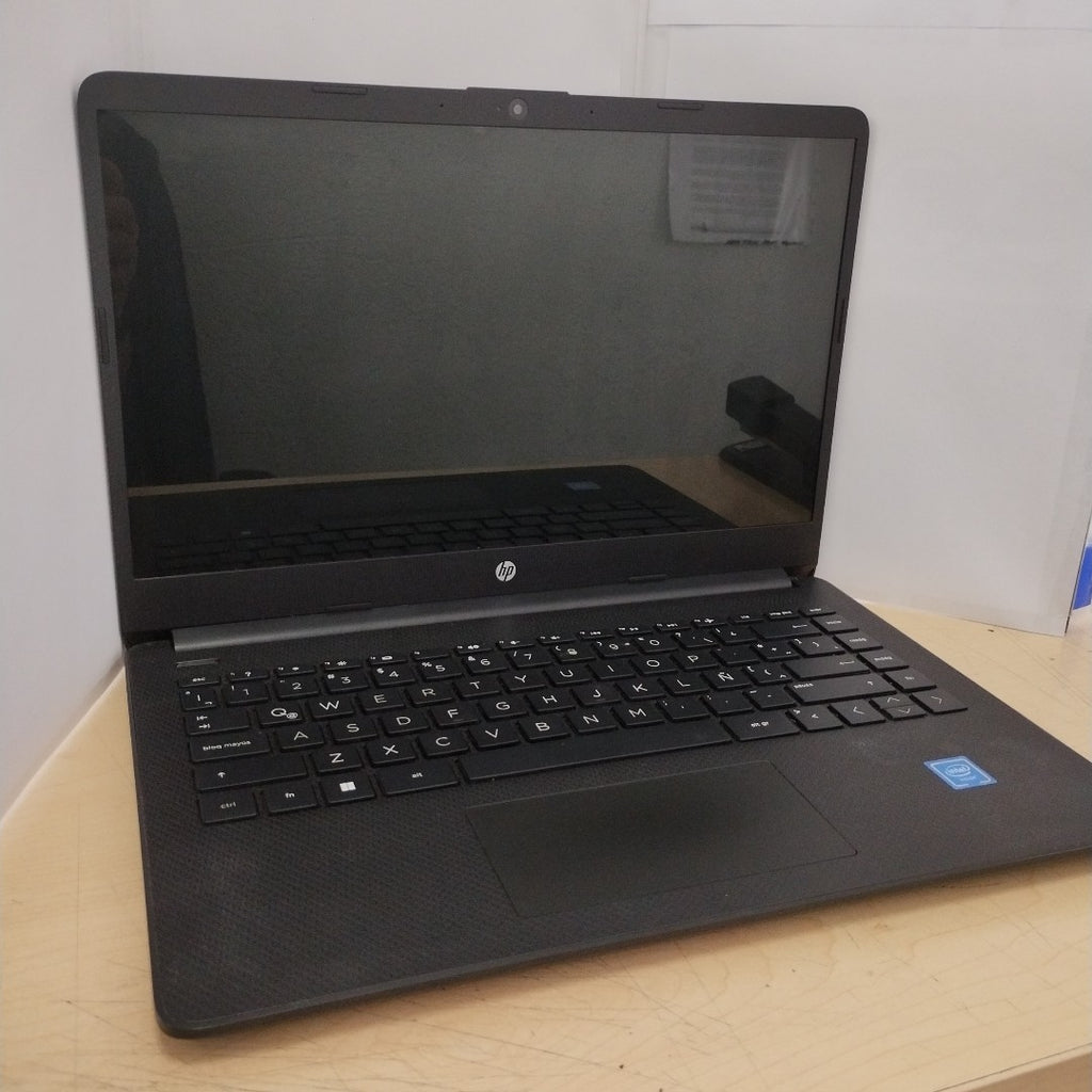 LAPTOP HP 14-DQ0501LA (2022) 256 GB SSD 4 GB RAM (SEMINUEVO)