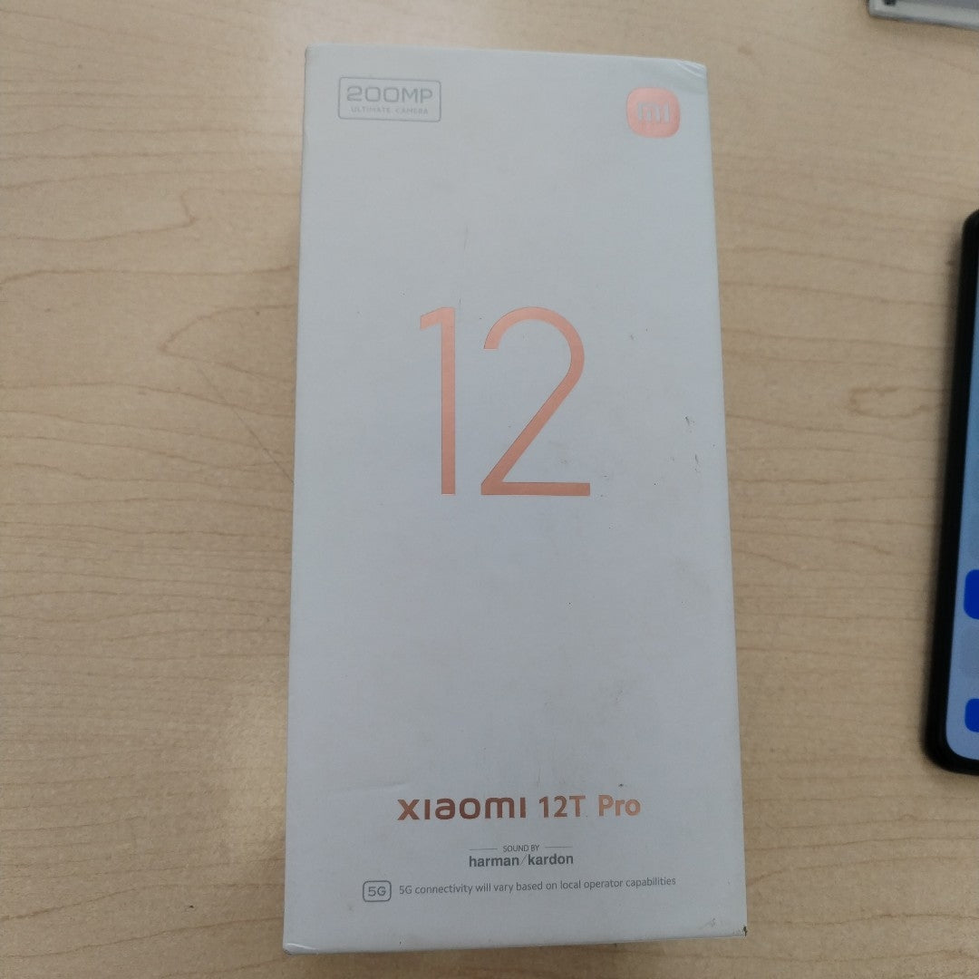 CELULAR XIAOMI 12T PRO 22081212UG 256 GB 8 GB RAM (SEMINUEVO)