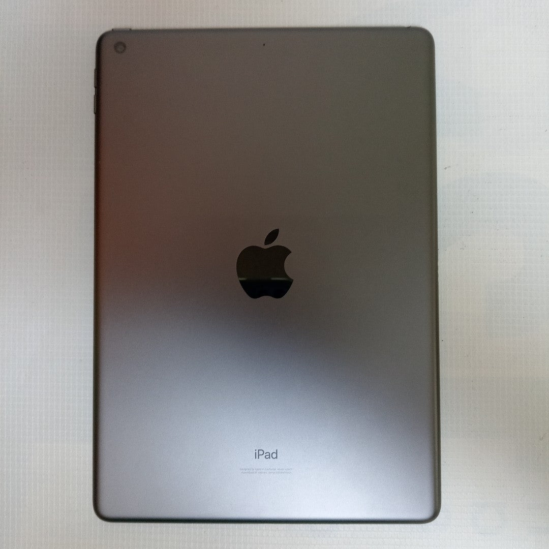 TABLETA APPLE IPAD 9 A2602 64 GB 3 GB RAM (SEMINUEVO)