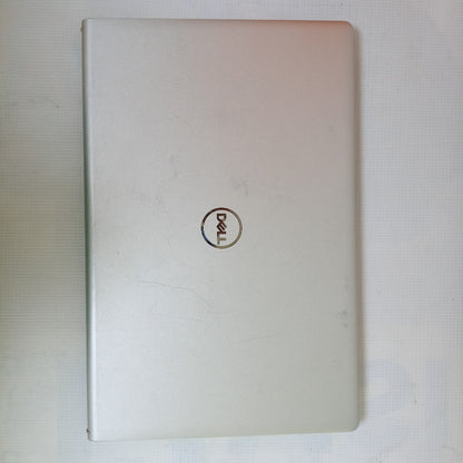 LAPTOP DELL INSPIRON 15 3520 (2024) 512 GB SSD 16 GB RAM (SEMINUEVO)