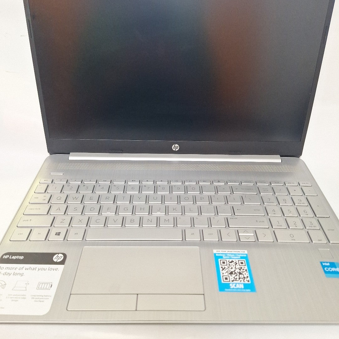 LAPTOP HP 15-DW3033DX (2021) 256 GB SSD 8 GB RAM (SEMINUEVO)
