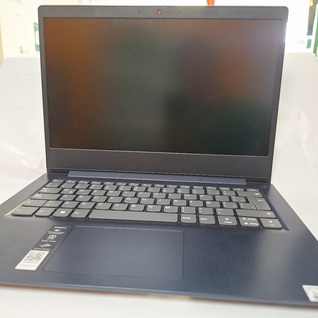 LAPTOP LENOVO IDEAPAD 3 14IGL05 (2022) 1 TB 8 GB RAM (SEMINUEVO)