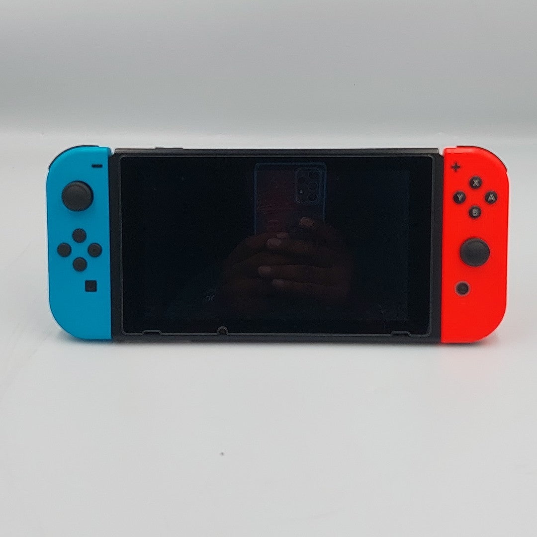 CONSOLA DE VIDEOJUEGO NINTENDO SWITCH 32 GB (SEMINUEVO)