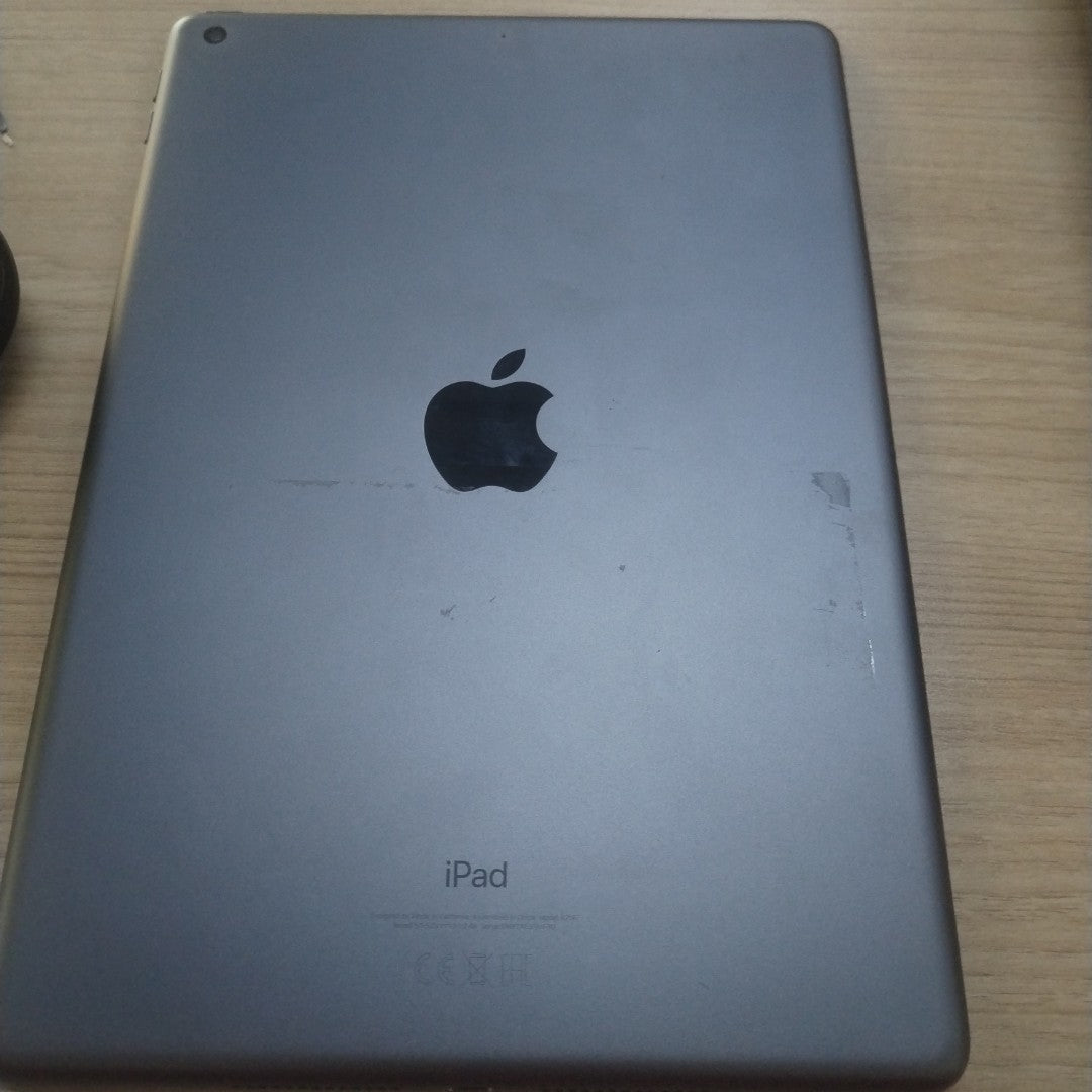 TABLETA APPLE IPAD 7 A2197 128 GB 3 GB RAM (SEMINUEVO)