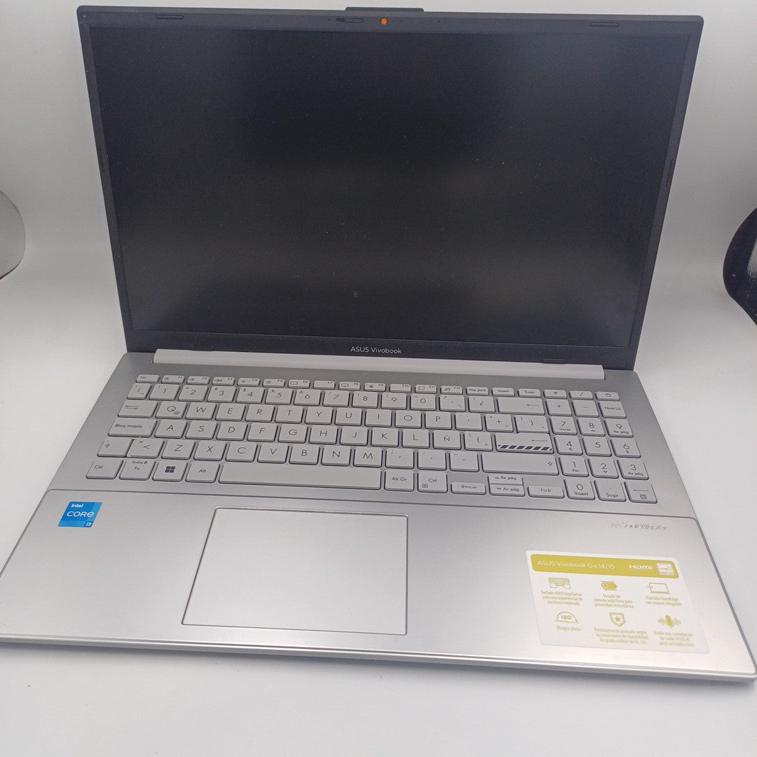 LAPTOP ASUS VIVOBOOK GO 15 E1504GA-NJ163W (2024) 512 GB SSD 8 GB RAM (SEMINUEVO)