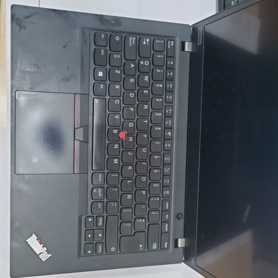 LAPTOP LENOVO THINKPAD T14 GEN 1 (2021) 512 GB SSD 8 GB RAM (SEMINUEVO)