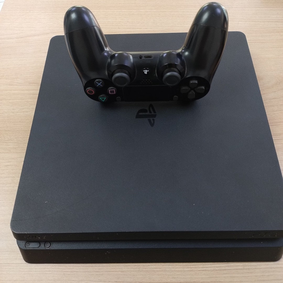 CONSOLA DE VIDEOJUEGO SONY PS4 500 GB  (SEMINUEVO)
