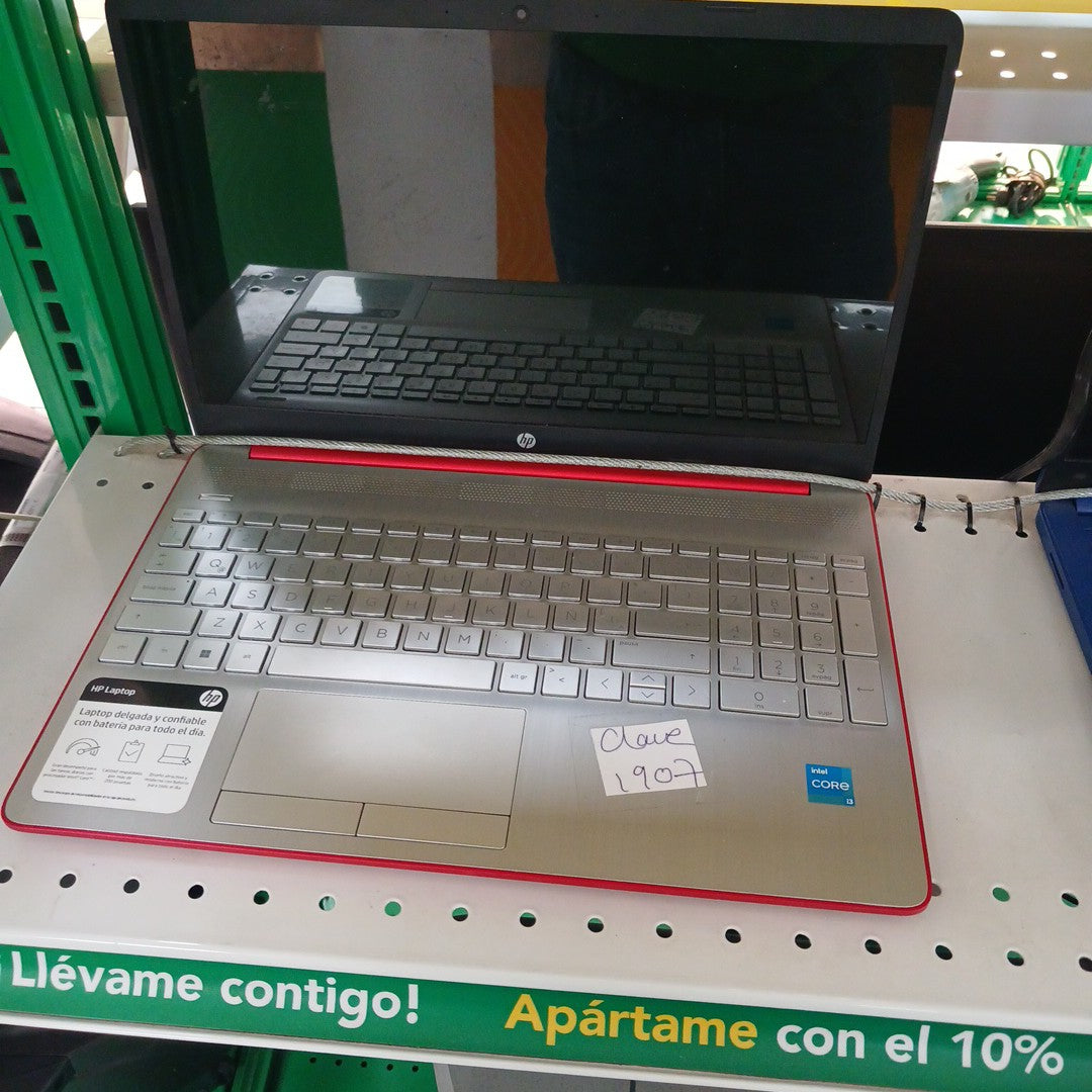 LAPTOP HP 15-DW3500LA (2022) 256 GB SSD 8 GB RAM (SEMINUEVO)