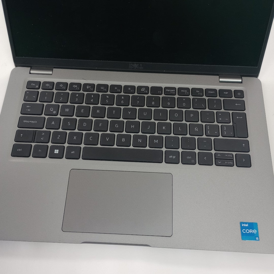 LAPTOP DELL LATITUDE 5430 (2023) 256 GB SSD 16 GB RAM (SEMINUEVO)