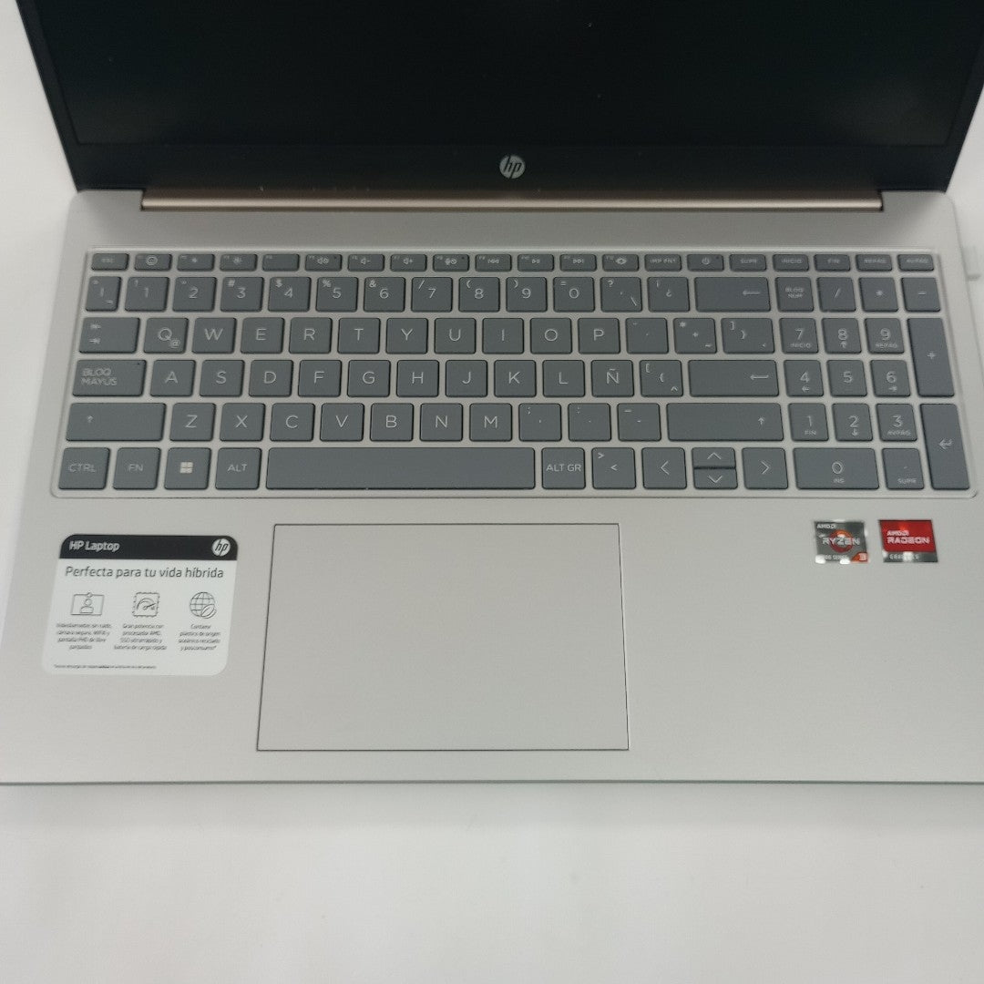 LAPTOP HP 15-FC0000LA (2023) 512 GB SSD 8 GB RAM (SEMINUEVO)