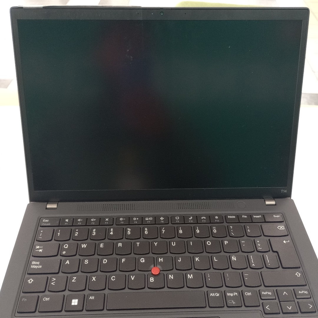LAPTOP LENOVO THINKPAD T14 GEN 4 (2024) 512 GB SSD 16 GB RAM (SEMINUEVO)