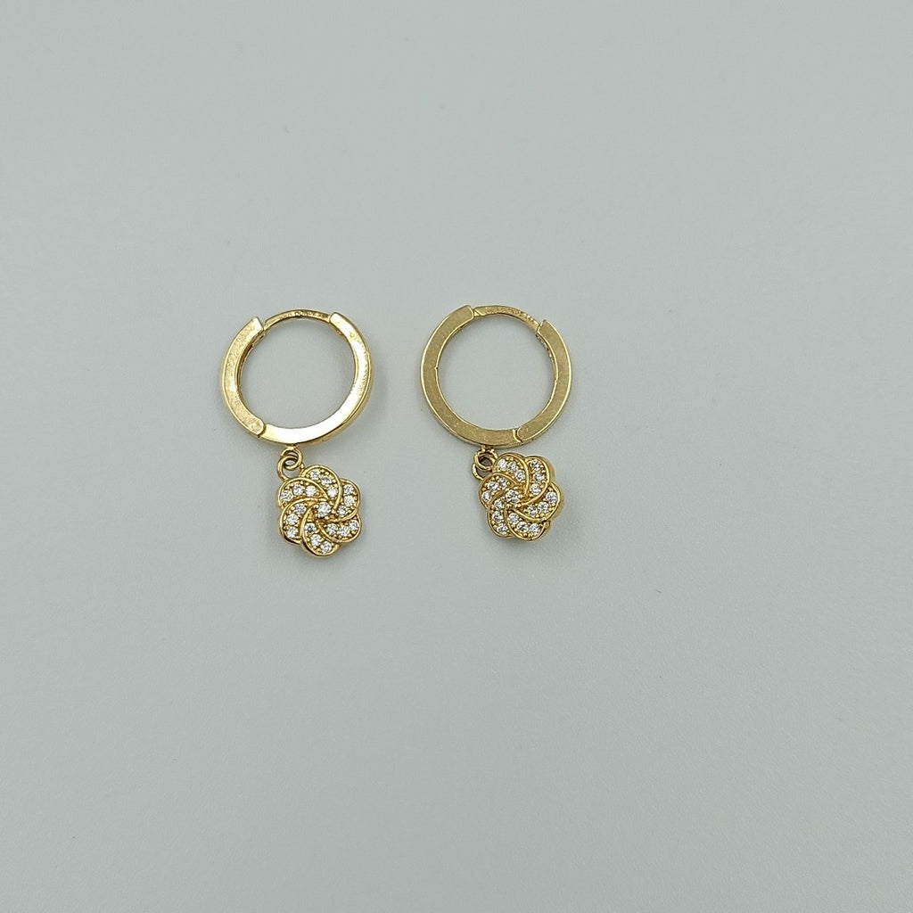 HUGGIES ORO 14K 3.2 (NUEVO)