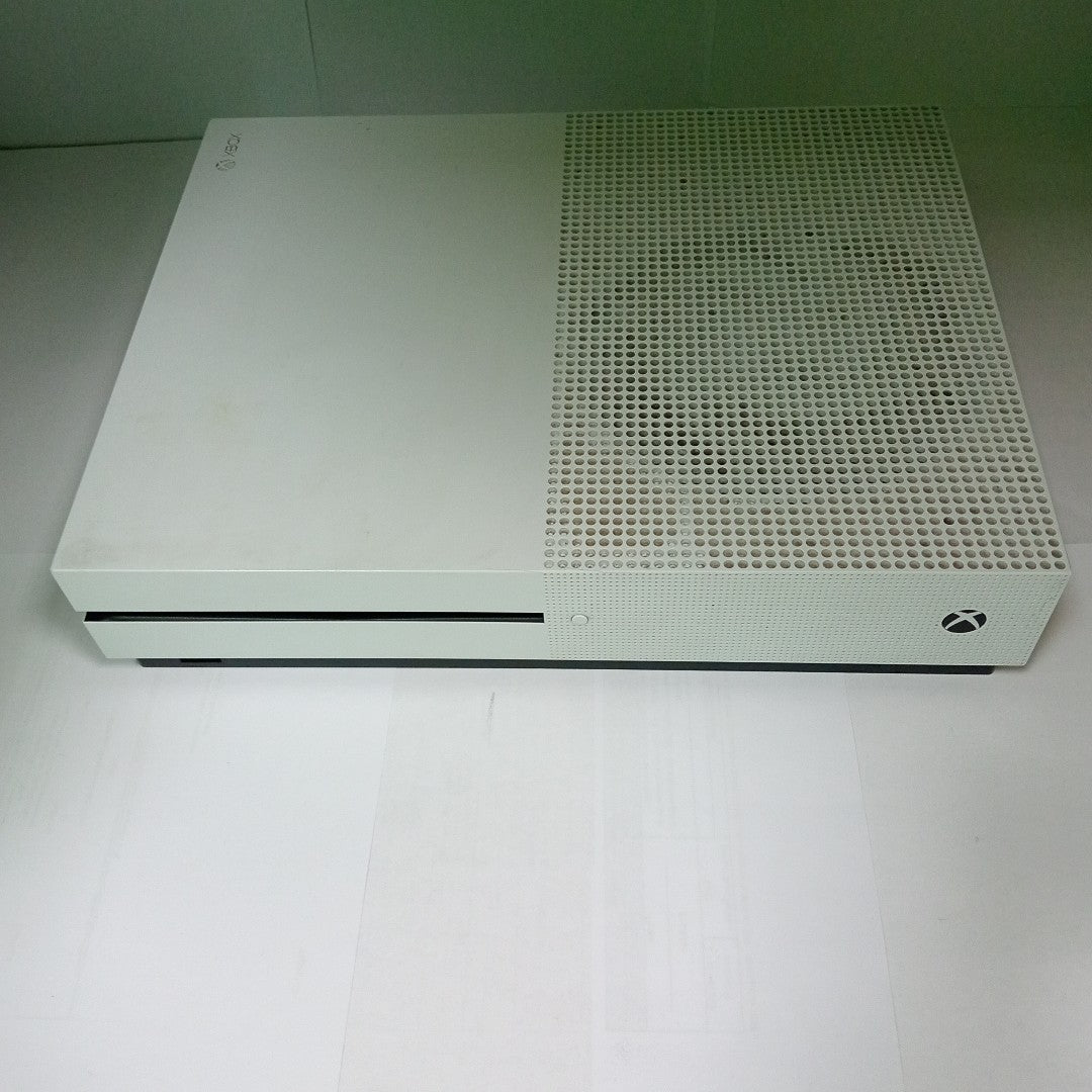 CONSOLA DE VIDEOJUEGO MICROSOFT XBOX ONE S 1 TB (SEMINUEVO)