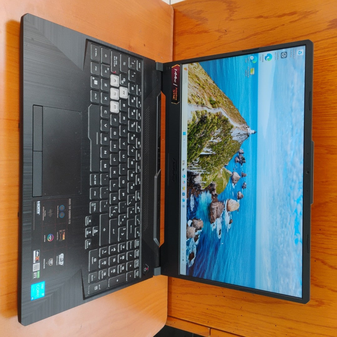 LAPTOP ASUS TUF GAMING F15 FX506HCB-HN144W (2022) 512 GB SSD 8 GB RAM (SEMINUEVO)