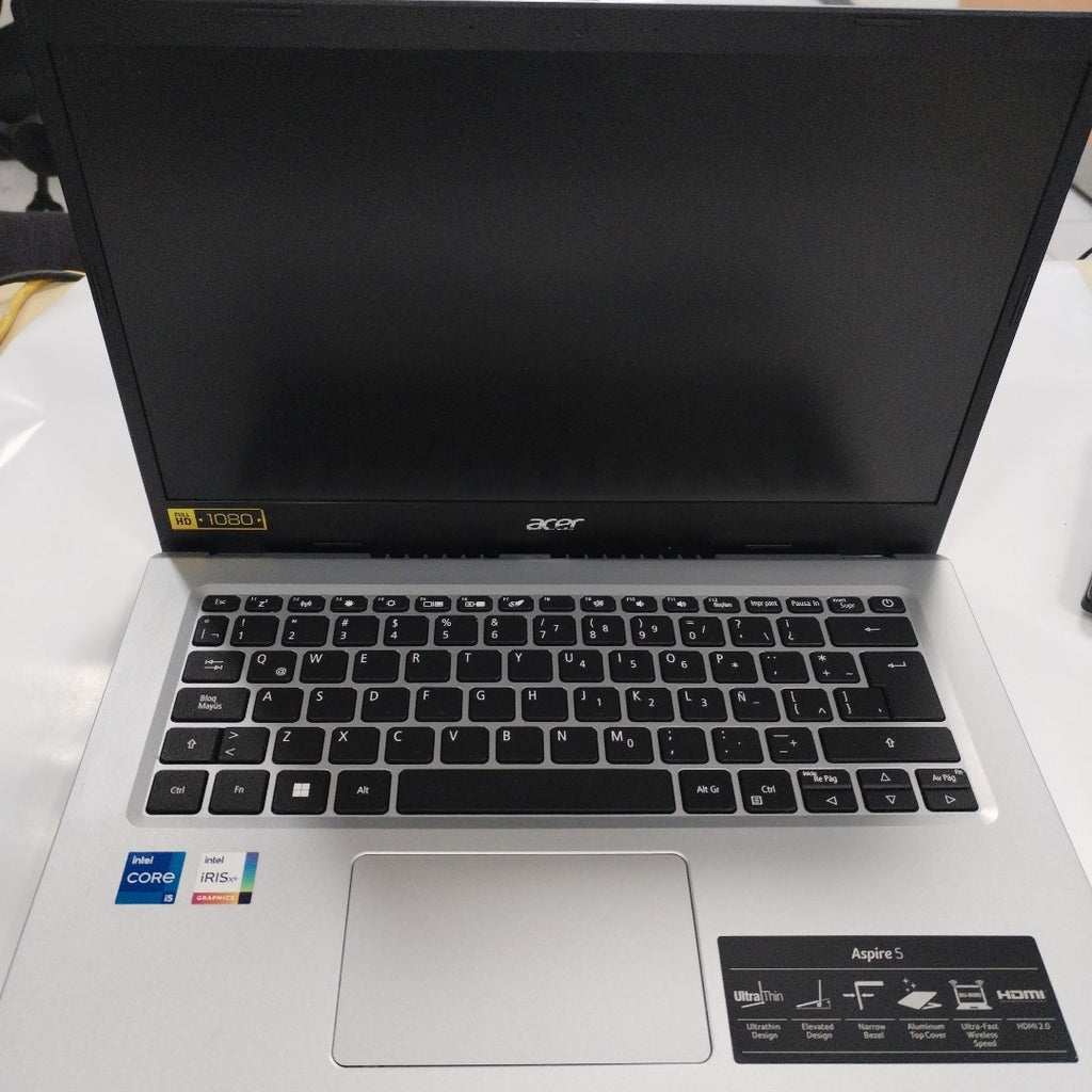 LAPTOP ACER ASPIRE 5 A514-54-54GT (2022) 1 TB + 256 GB SSD 8 GB RAM (SEMINUEVO)