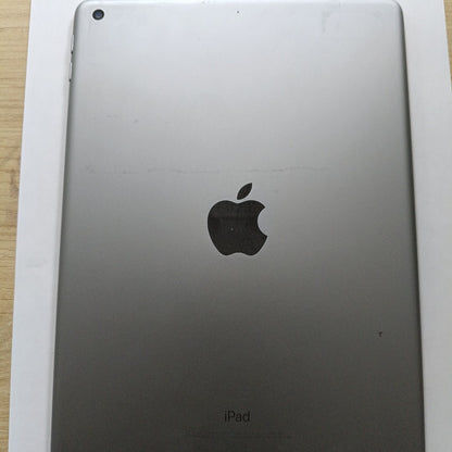 TABLETA APPLE IPAD 6 A1893 128 GB 2 GB RAM (SEMINUEVO)