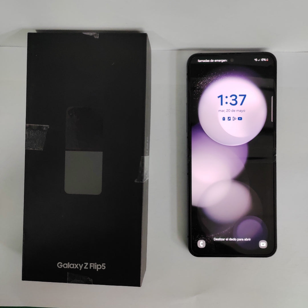 CELULAR SAMSUNG GALAXY Z FLIP 5 SM-F731B (2023) 256 GB 8 GB RAM (SEMINUEVO)