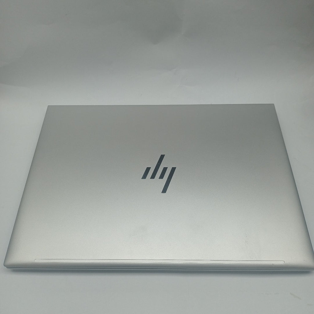 LAPTOP HP ELITEBOOK 840 G10 (2024) 256 GB SSD 16 GB RAM (SEMINUEVO)