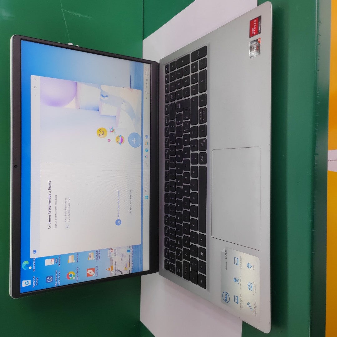 LAPTOP DELL INSPIRON 15 3515 (2022) 256 GB SSD 8 GB RAM (SEMINUEVO)