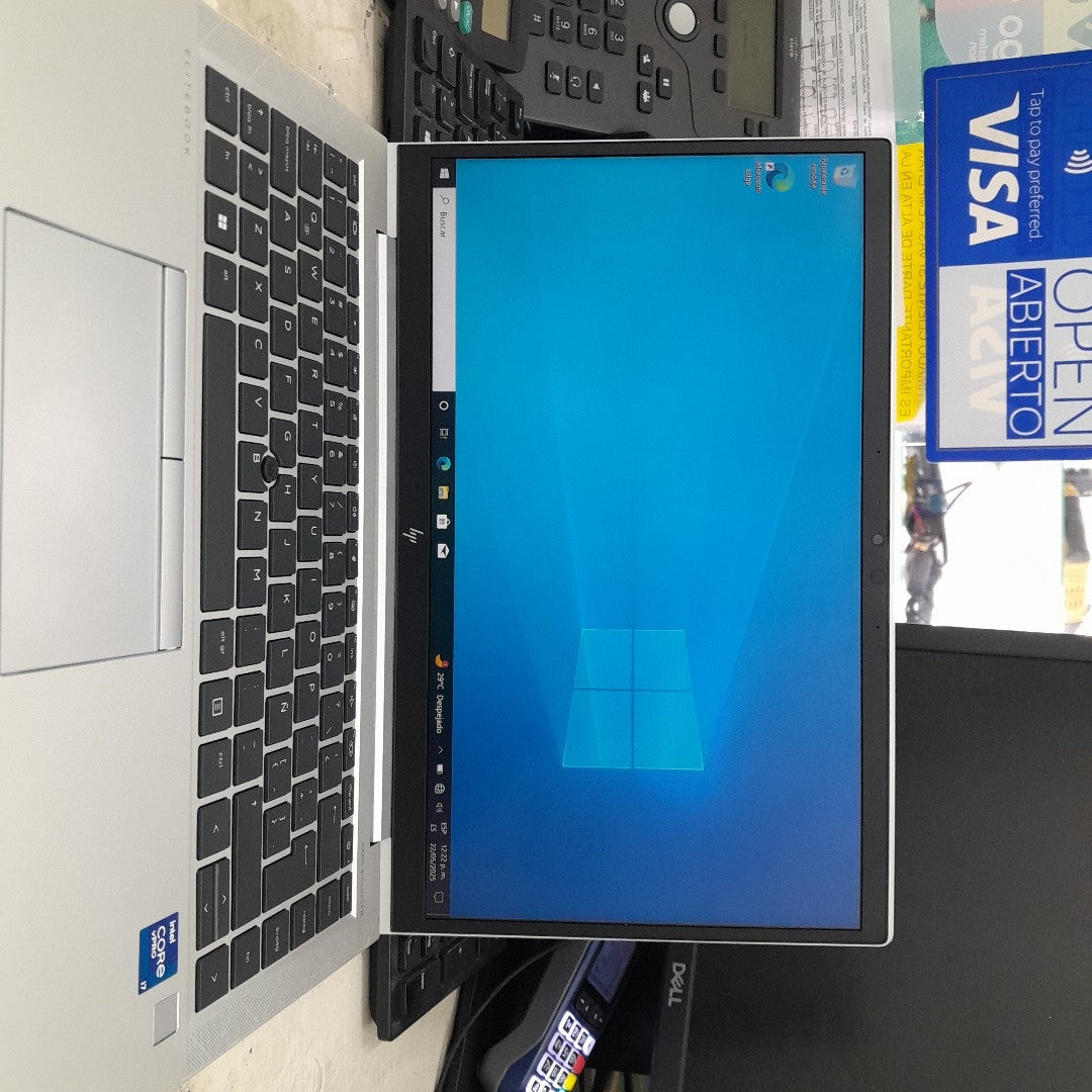 LAPTOP HP ELITEBOOK 840 G8 (2023) 256 GB SSD 16 GB RAM