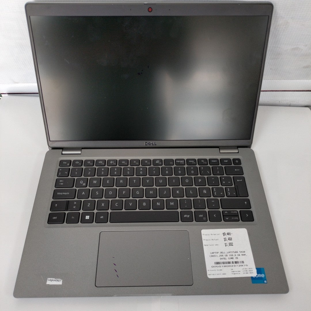 LAPTOP DELL LATITUDE 5430 (2023) 256 GB SSD 8 GB RAM (SEMINUEVO)