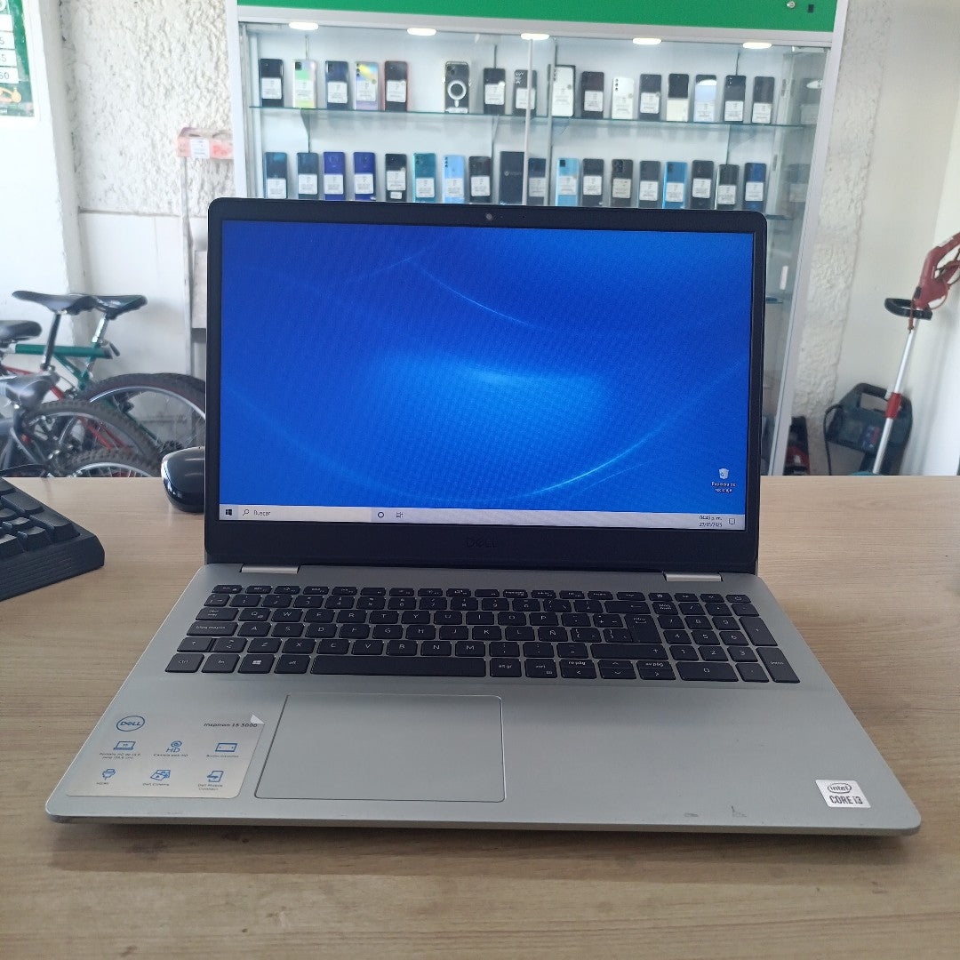 LAPTOP DELL INSPIRON 3501 (2021) 1 TB 4 GB RAM (SEMINUEVO)
