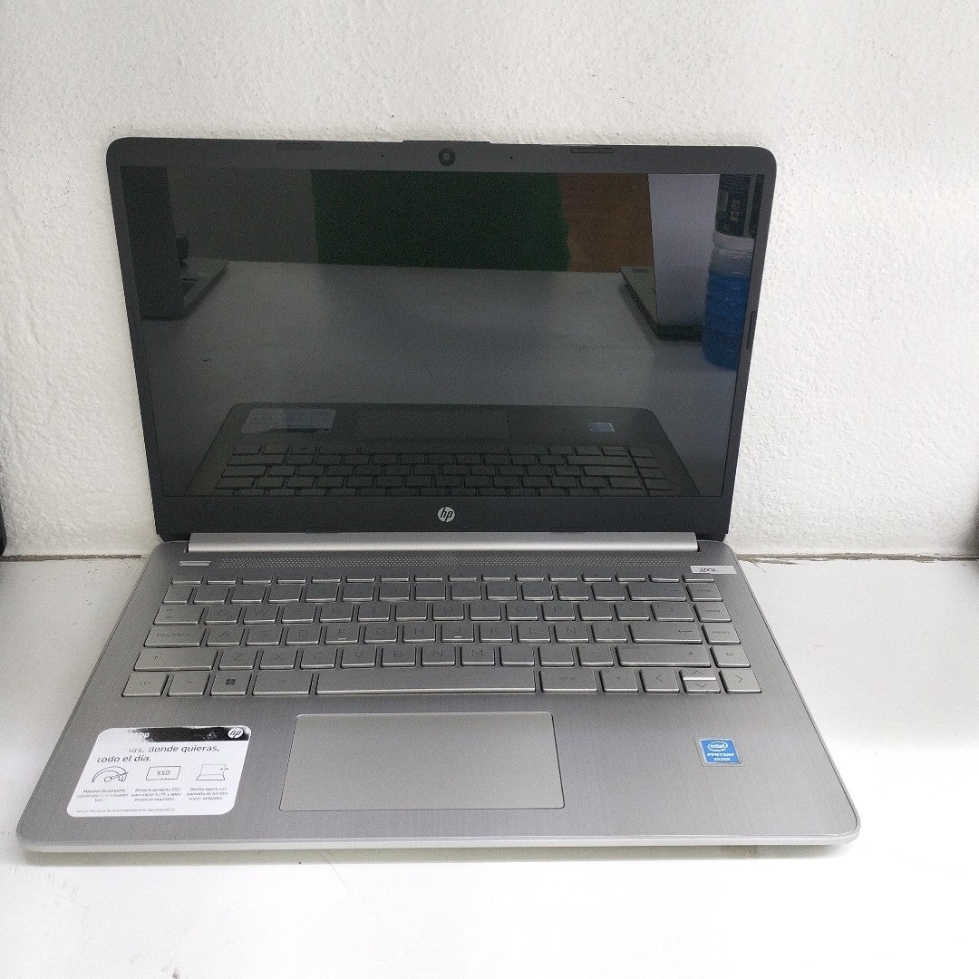 LAPTOP HP 14-DQ0505LA (2022) 256 GB SSD 8 GB RAM (SEMINUEVO)