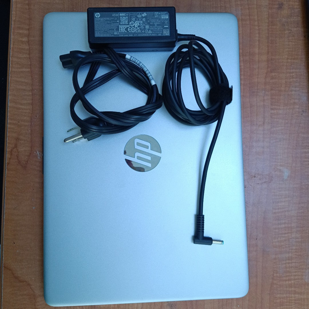LAPTOP HP 14-DQ0530LA(2024) 256 GB SSD 8 GB RAM (SEMINUEVO)