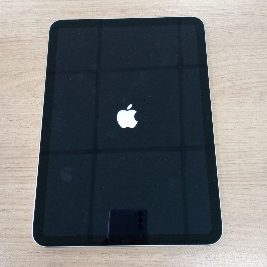 TABLETA APPLE IPAD 10 A2696 256 GB 4 GB RAM (SEMINUEVO)