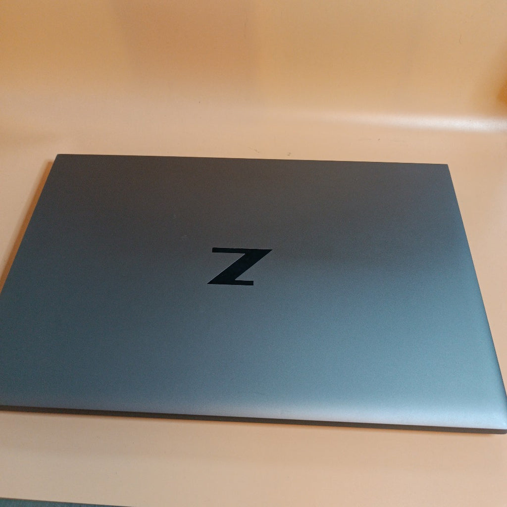 LAPTOP HP ZBOOK FIREFLY 14 G8 (2022) 512 GB SSD 16 GB RAM (SEMINUEVO)