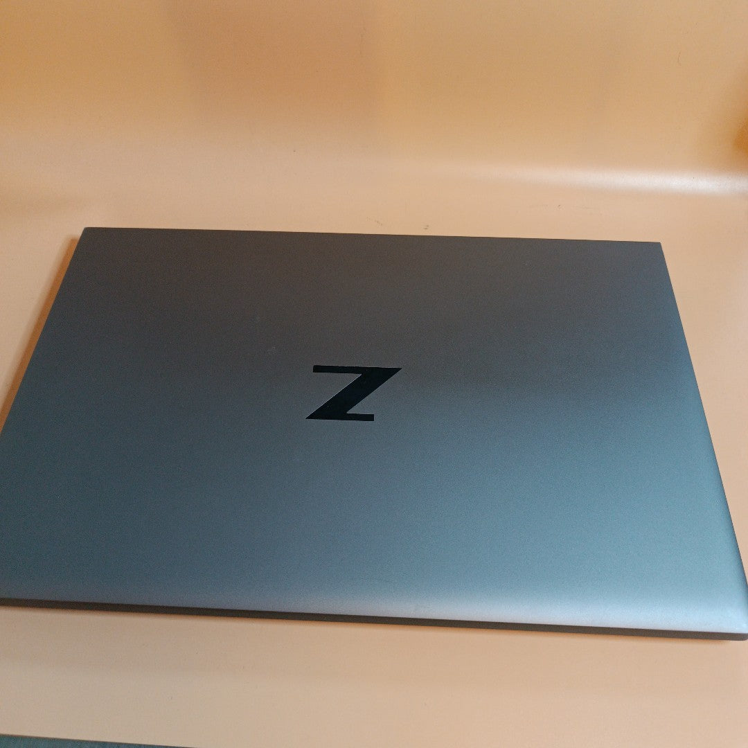 LAPTOP HP ZBOOK FIREFLY 14 G8 (2022) 512 GB SSD 16 GB RAM (SEMINUEVO)