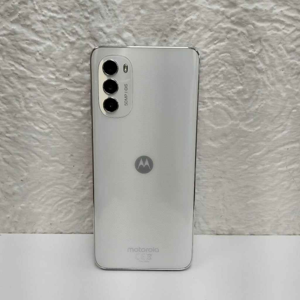CELULAR MOTOROLA MOTO G82 XT2225-1 128 GB 6 GB RAM (SEMINUEVO)