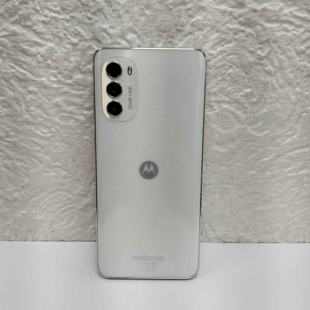 CELULAR MOTOROLA MOTO G82 XT2225-1 128 GB 6 GB RAM (SEMINUEVO)
