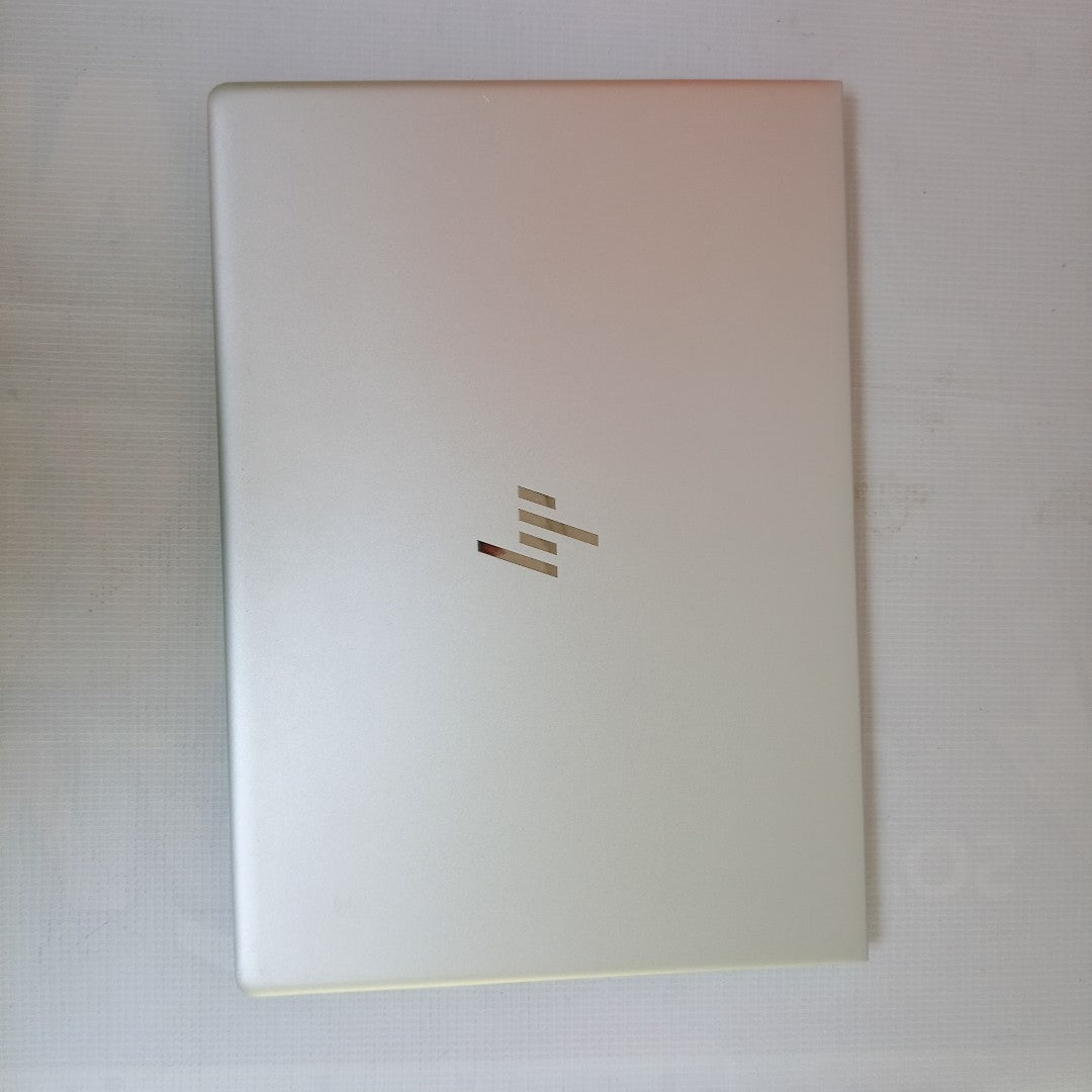 LAPTOP HP ELITEBOOK 840 G6 (2022) 256 GB SSD 8 GB RAM (SEMINUEVO)