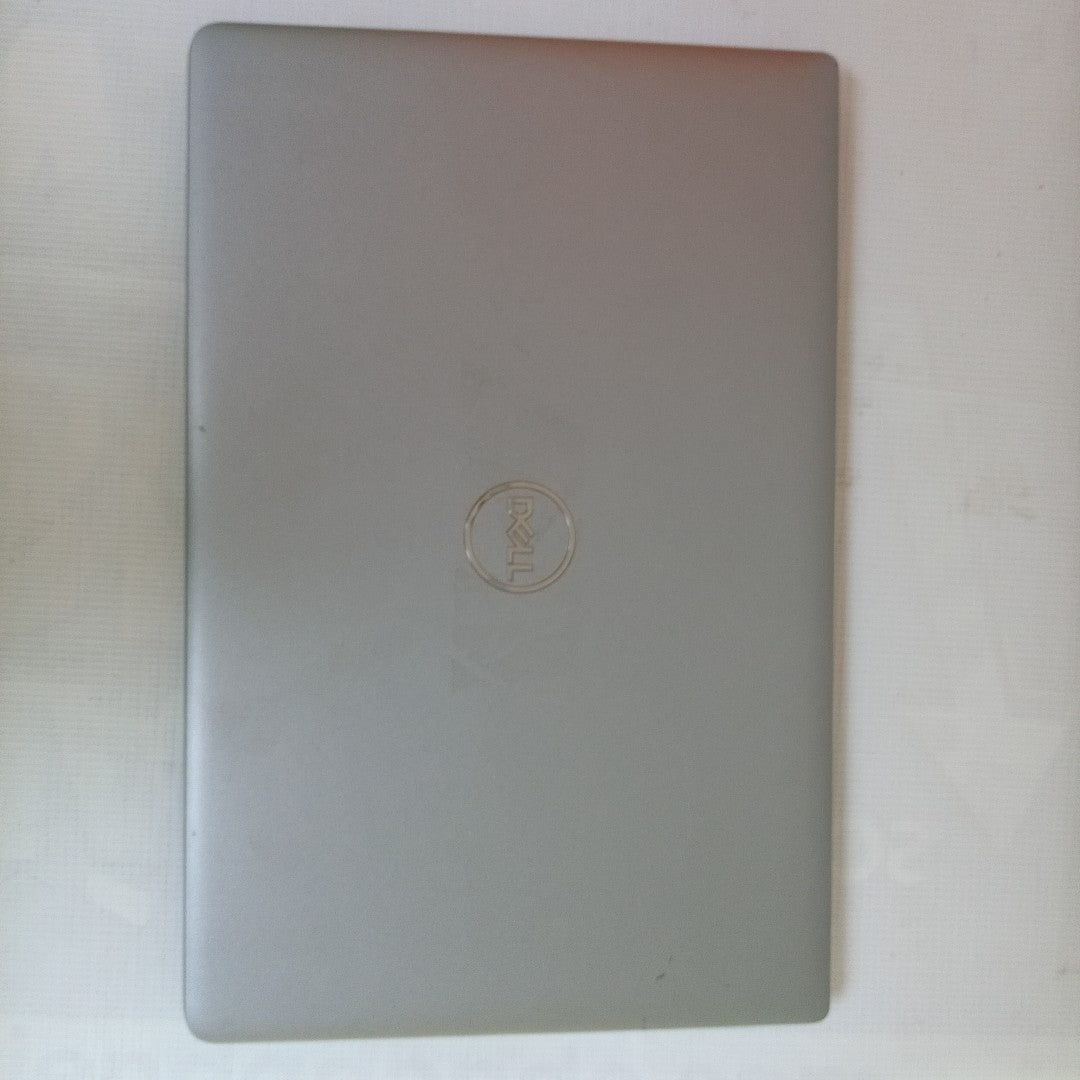 LAPTOP DELL LATITUDE 5540 (2023) 512 GB SSD 16 GB RAM (SEMINUEVO)