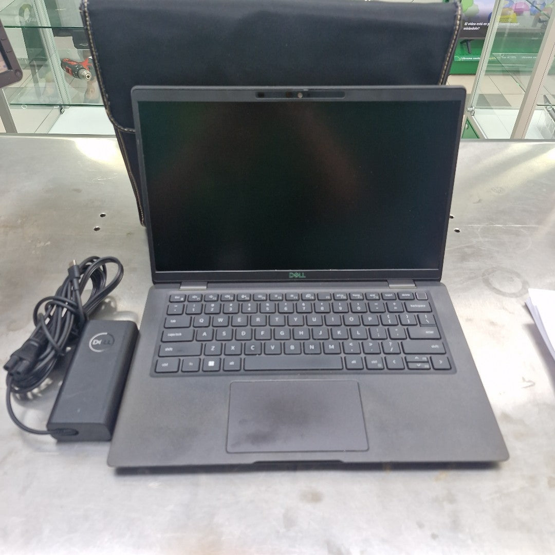 LAPTOP DELL LATITUDE 7420 (2023) 256 GB SSD 16 GB RAM (SEMINUEVO)