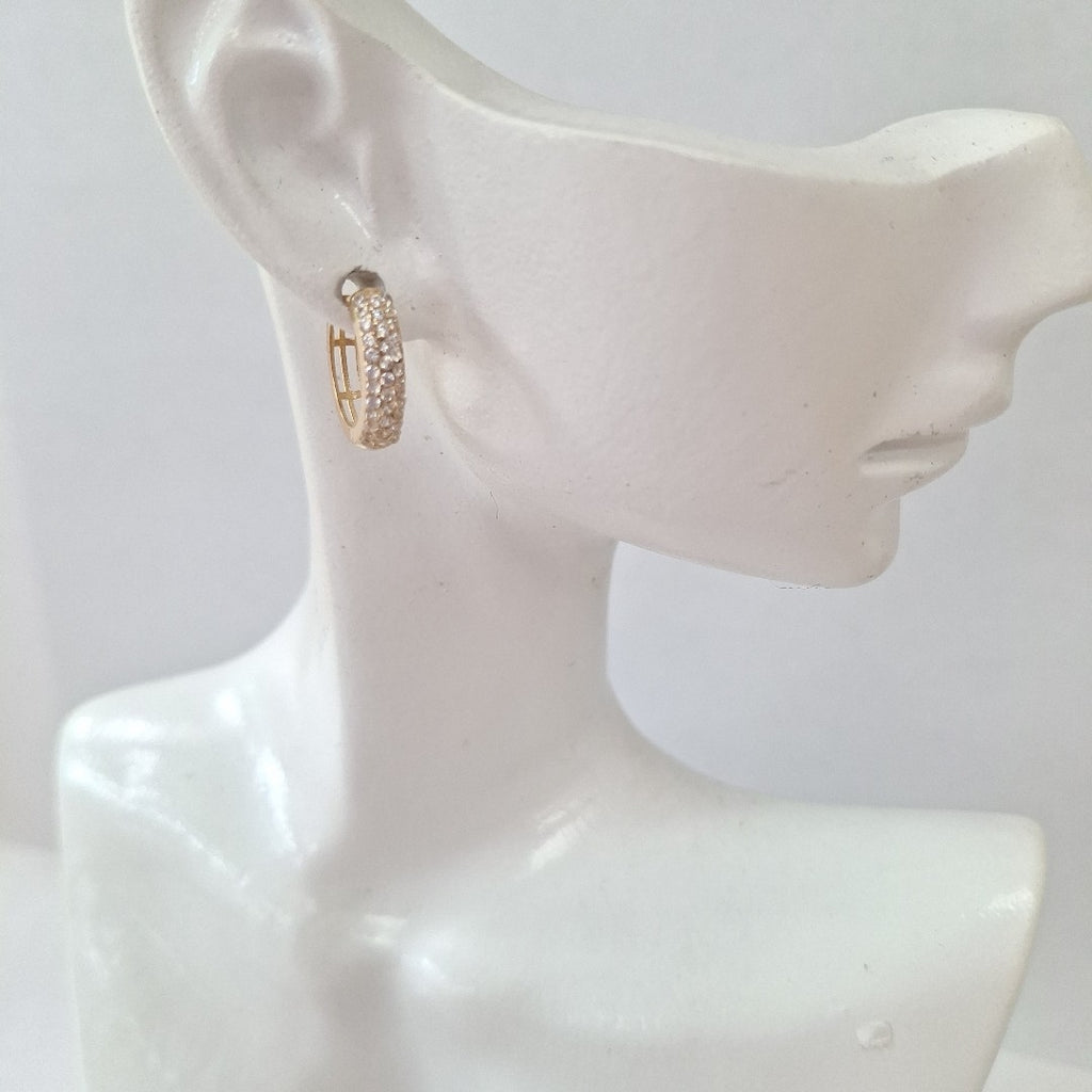 HUGGIES ORO 14K 2.1 (NUEVO)