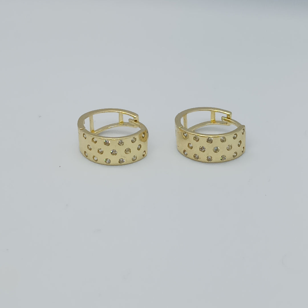 HUGGIES ORO 14K 2.6 (NUEVO)
