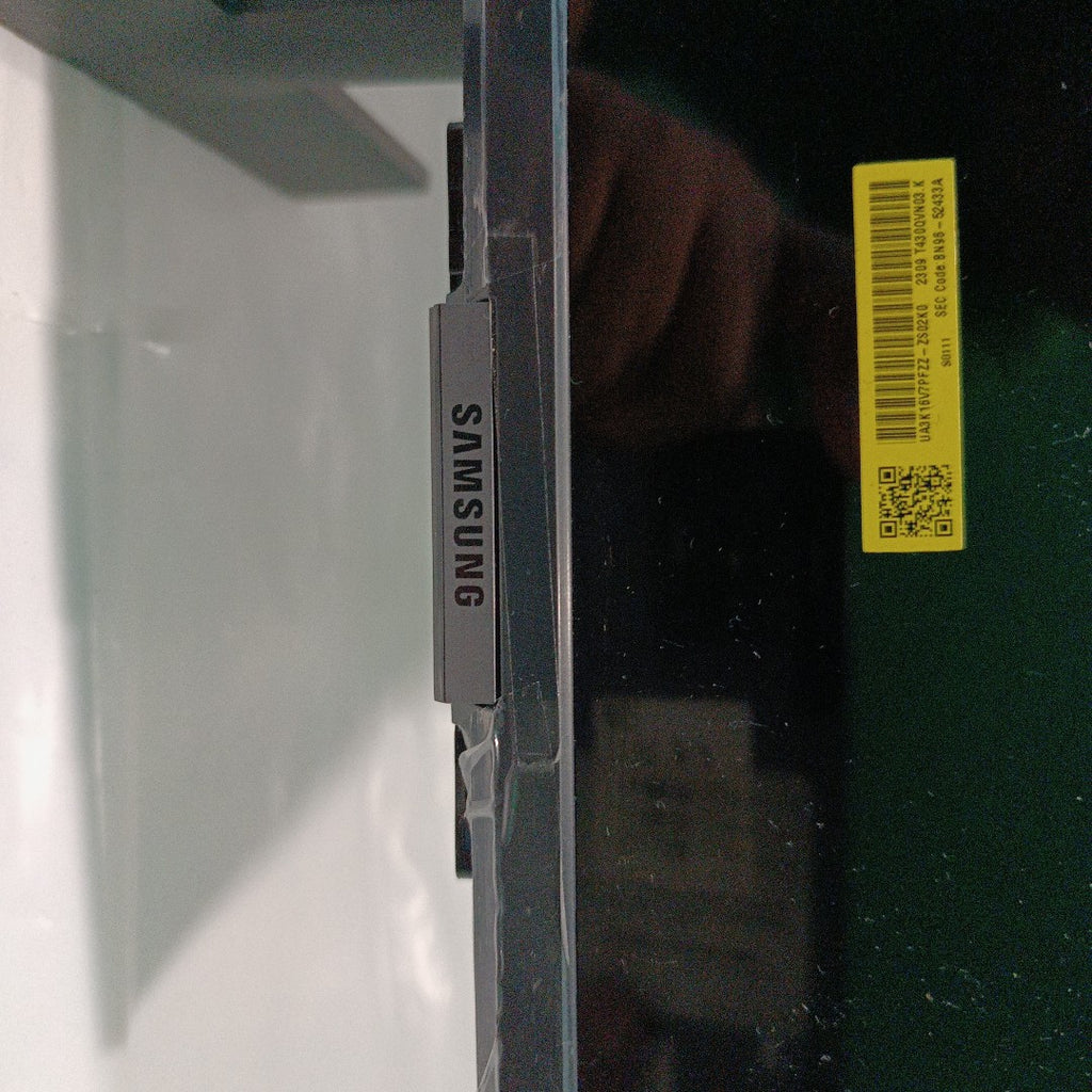 PANTALLA SAMSUNG UN43CU8000F (2023) 43" LED 4K (SEMINUEVO)