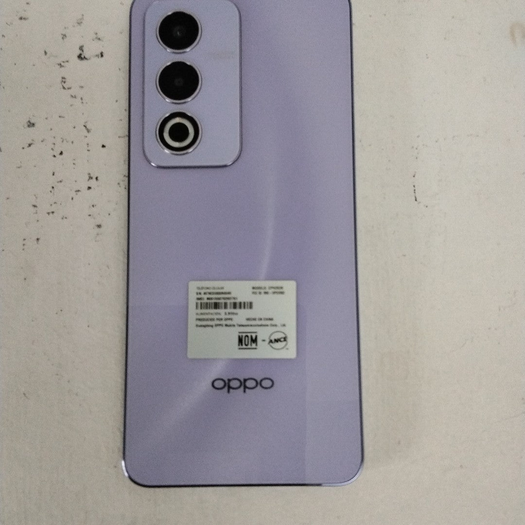 CELULAR OPPO  A80 5G CPH2639 (2024) 256 GB 8 GB RAM (SEMINUEVO)