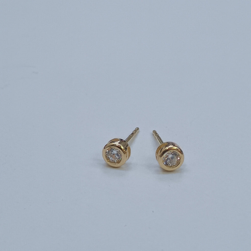 BROQUELES ORO 14K 0.8 (NUEVO)