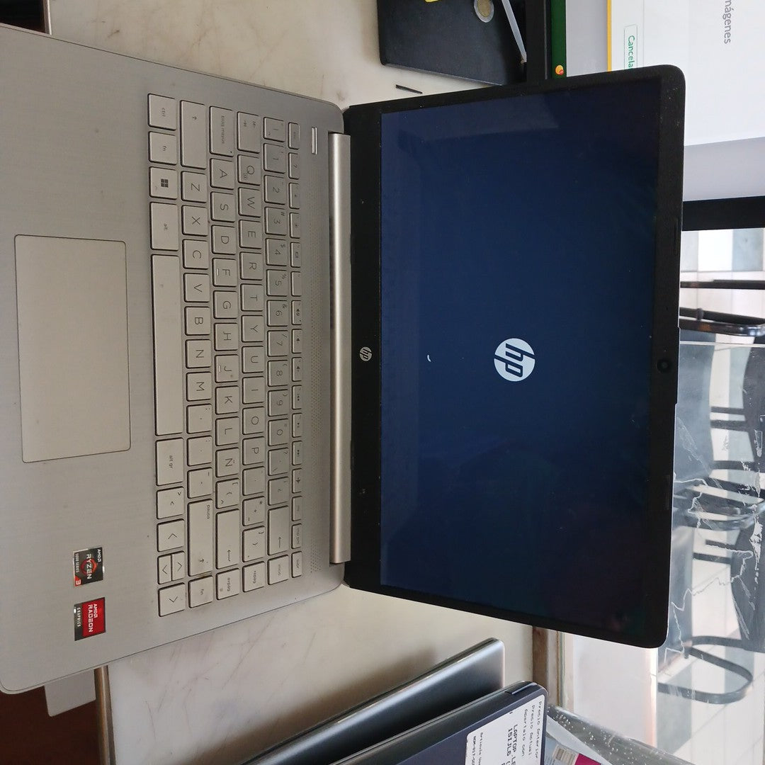LAPTOP HP 14-FQ1004LA (2022) 512 GB SSD 8 GB RAM (SEMINUEVO)