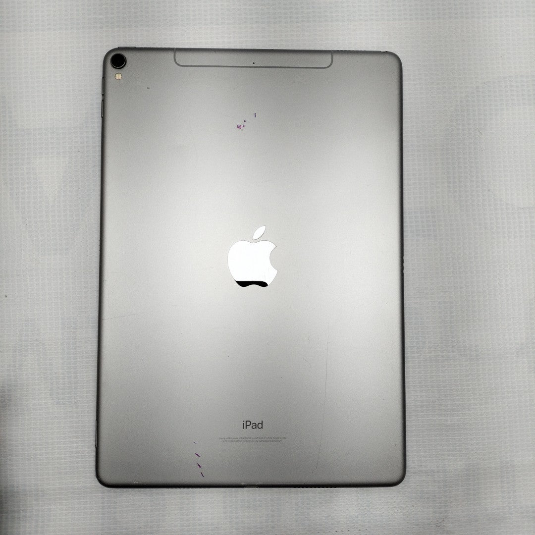 TABLETA APPLE IPAD PRO 10.5" A1709 256 GB 4 GB RAM (SEMINUEVO)